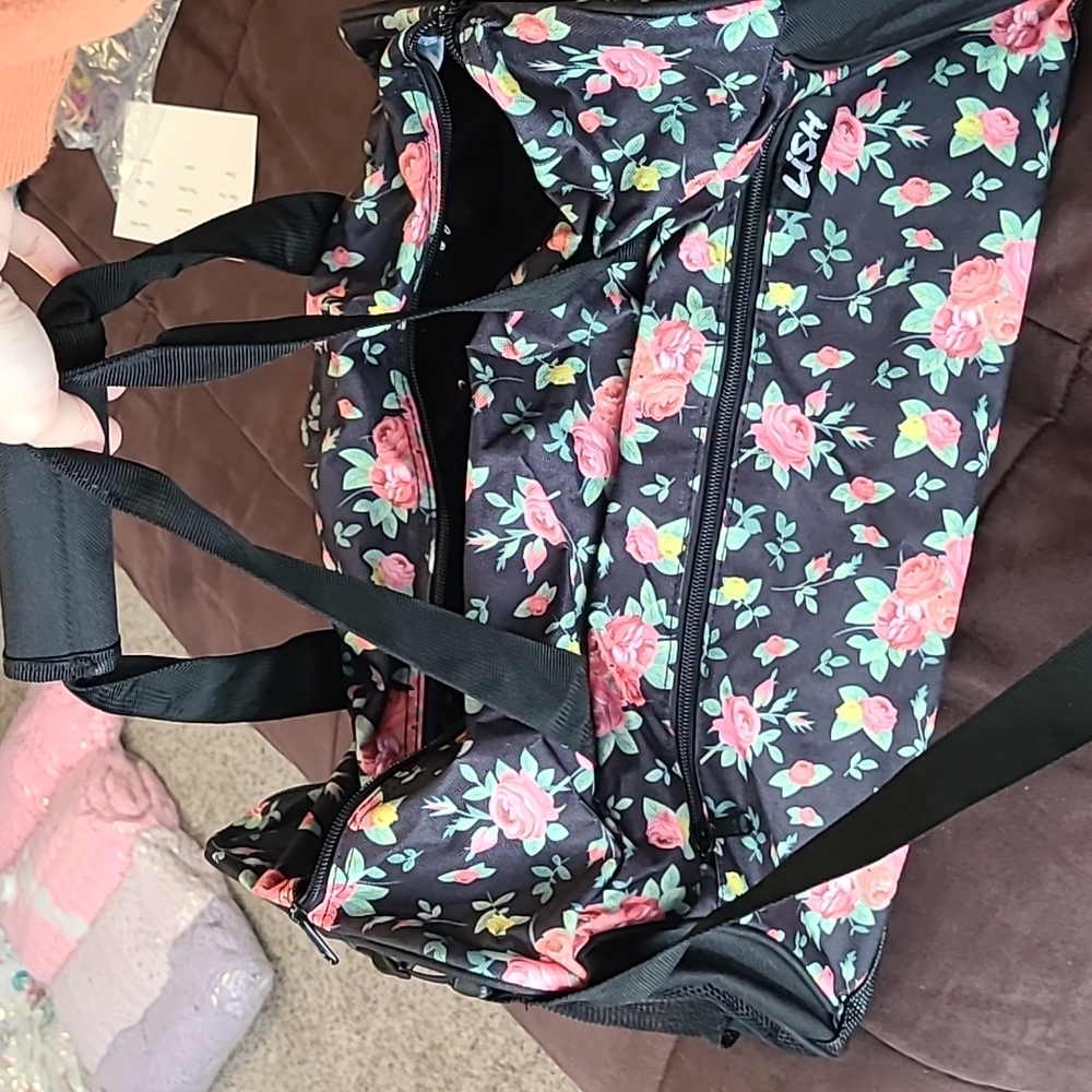 LISH Women's Floral Gym Duffel Bag - 19"